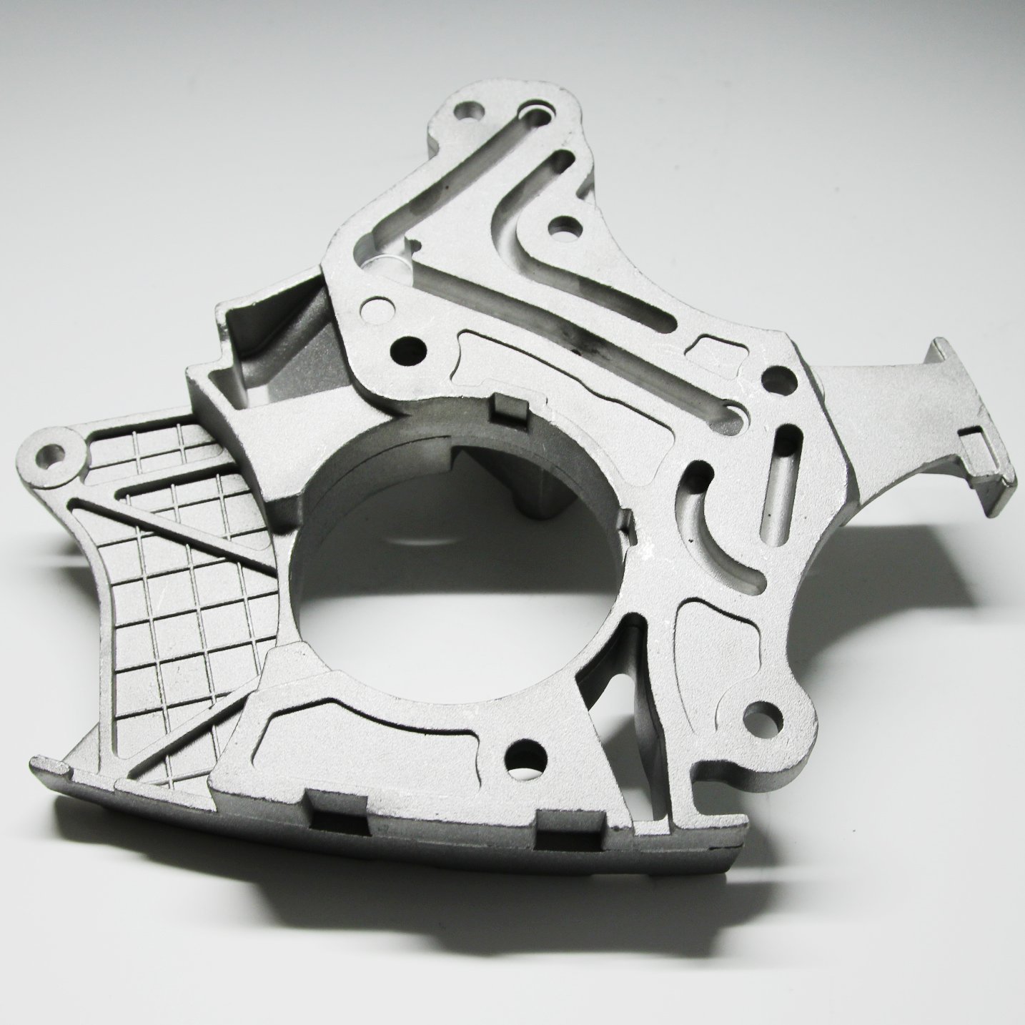 custom high precision aluminium die cast iron casting services parts motor metal zinc alloy zamak aluminum die casting housing