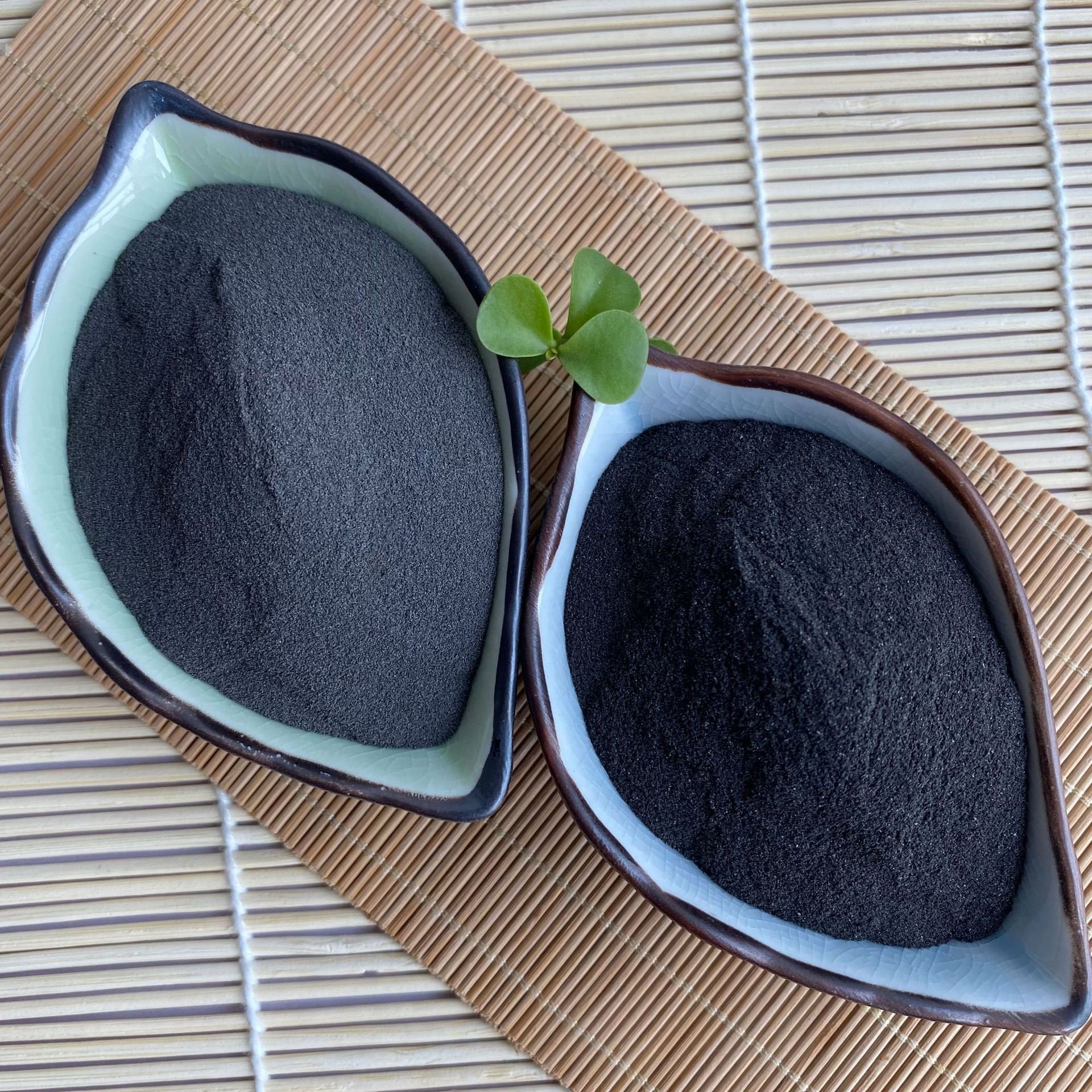 Sell high quality magnetite iron ore powder and iron vanadium powder and molybdenum iron powder