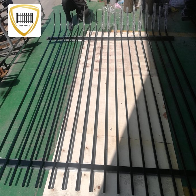 direct factory hot sale heavy duty hot dip galvanized powder coated ornamental fencing wrought iron