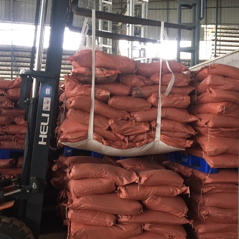iron oxide types 110 130 red oxide powder wooden pallet