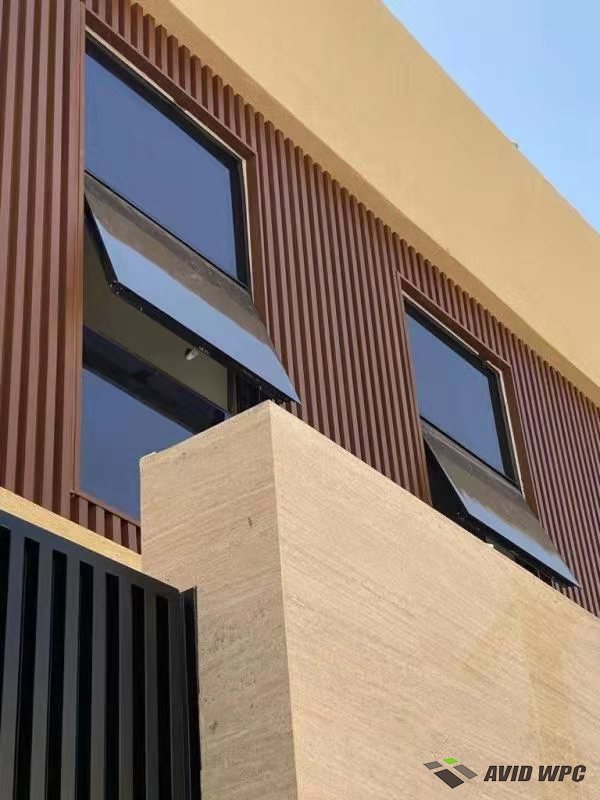 Plastic Siding Fluted Panels Pallet Outdoor Garden Decorative Design Moulding Wooden Film+ Iron Wood + HDPE +additives WPC