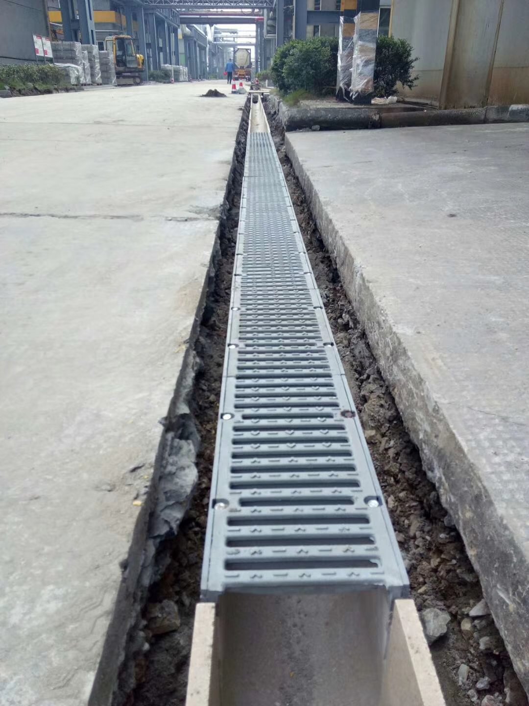 Factory direct selling iron cast grate channel cover polymer concrete drainage ditch