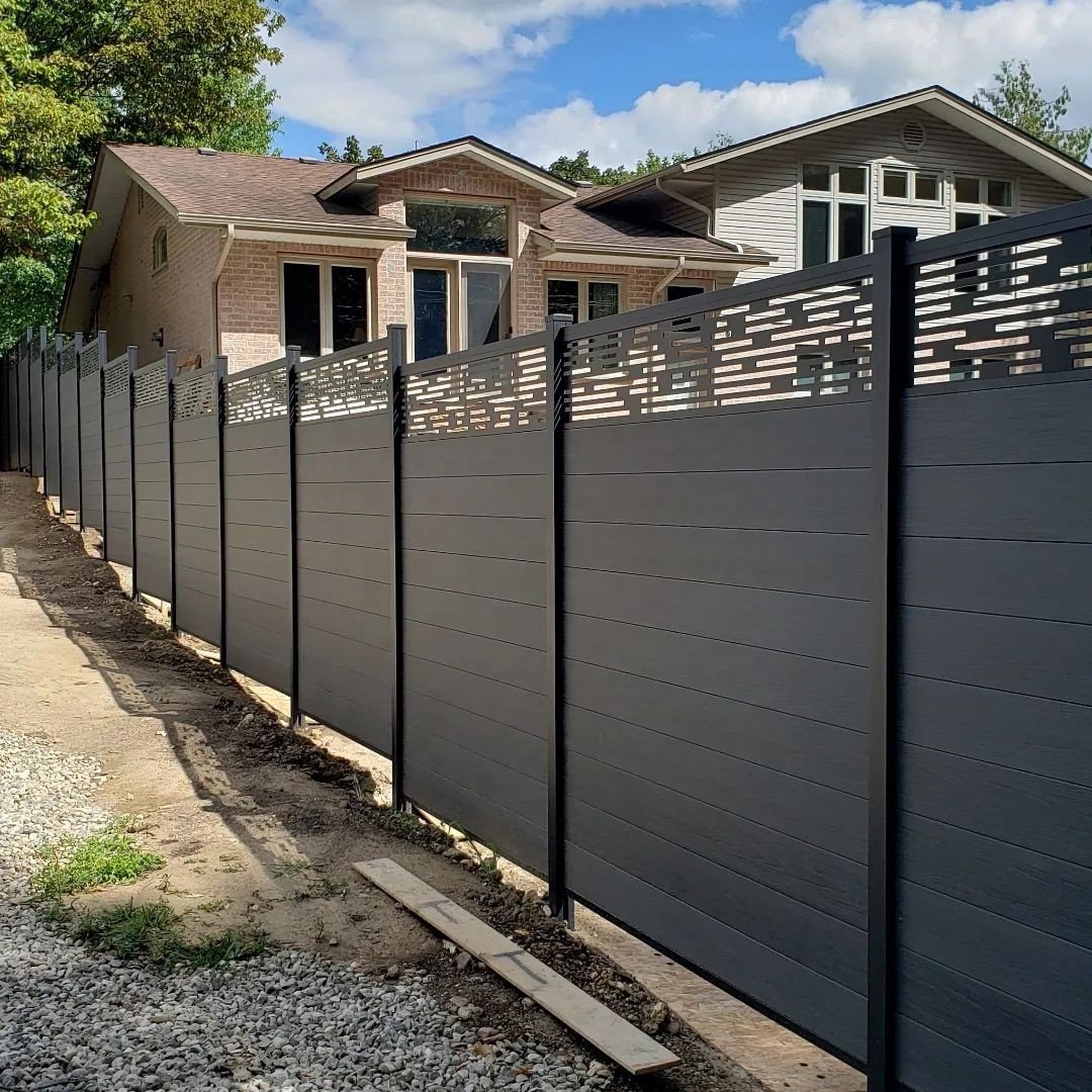 European-Style Post No Dig Horizontal Slat WPC Fence Panels Aluminum Plastic Garden Fence Iron Eco-Friendly Security Pool