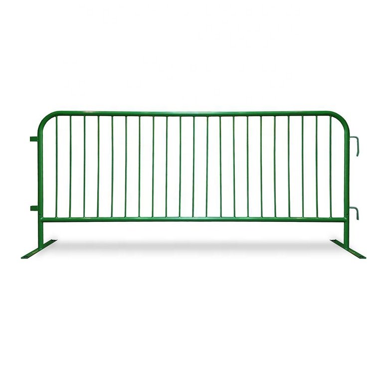 Mobile safety crowd control barrier fence