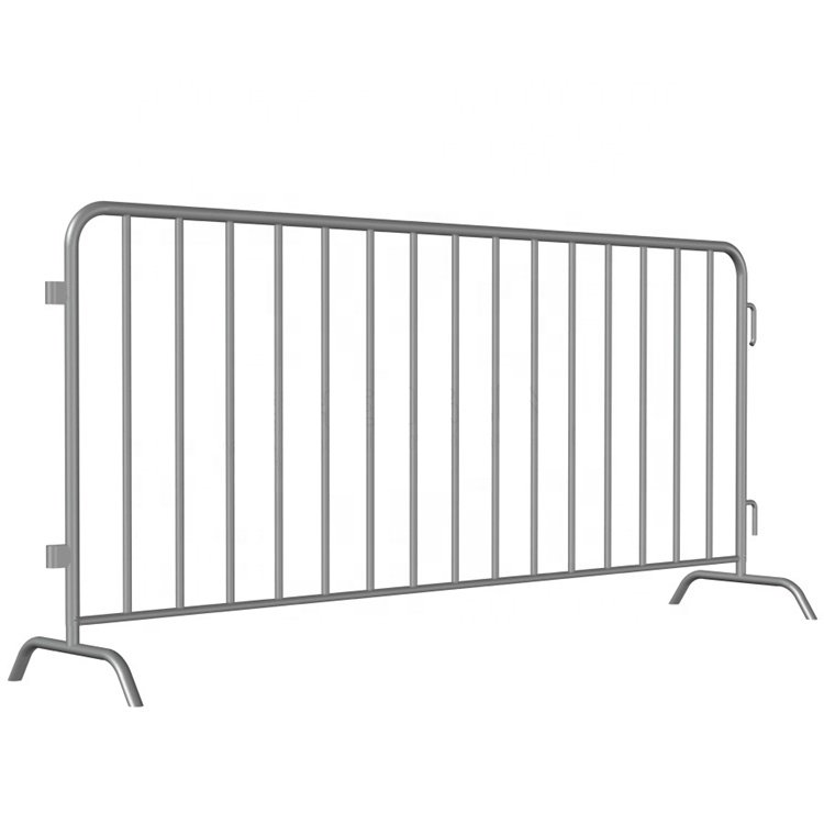 Mobile safety crowd control barrier fence