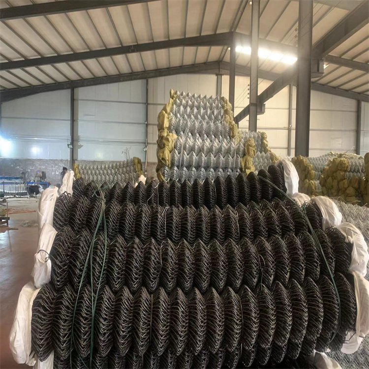 cheap used power coated or Hot Dipped Galvanized Cyclone Wire Mesh 5ft 9gauge Chain Link Fence for America for sale