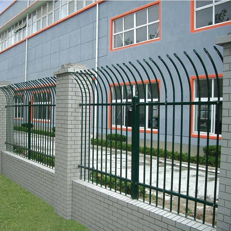 Wholesale Customizable 6ftx8ft Black Metal Garden Steel Fences Anti Rust Galvanized Steel Fencing Enclosure for Gate Home Use