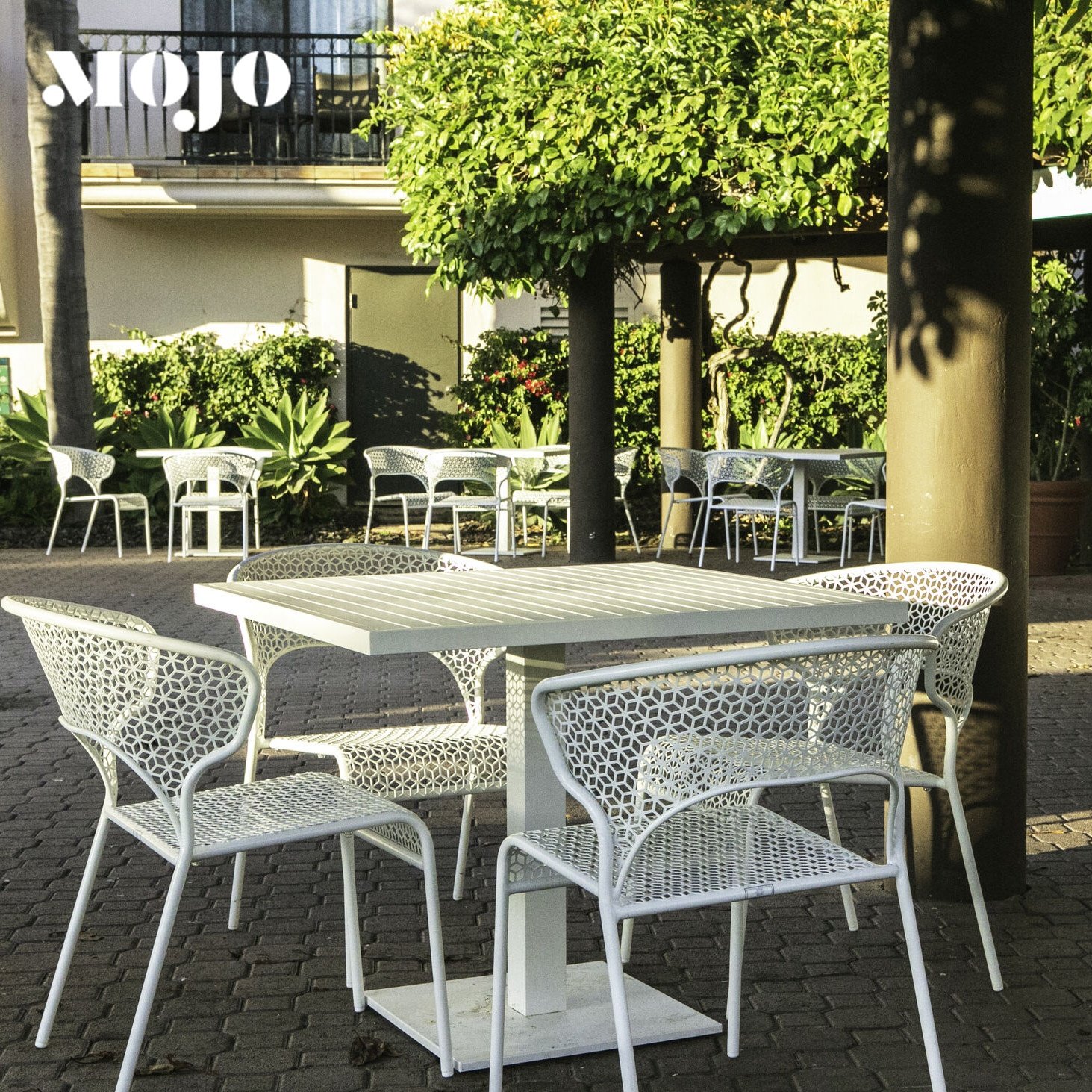 Iron patio chairs Outdoor garden chairs Yard dining/cafe metal furniture Wrought iron outdoor chairs for restaurant and cafe