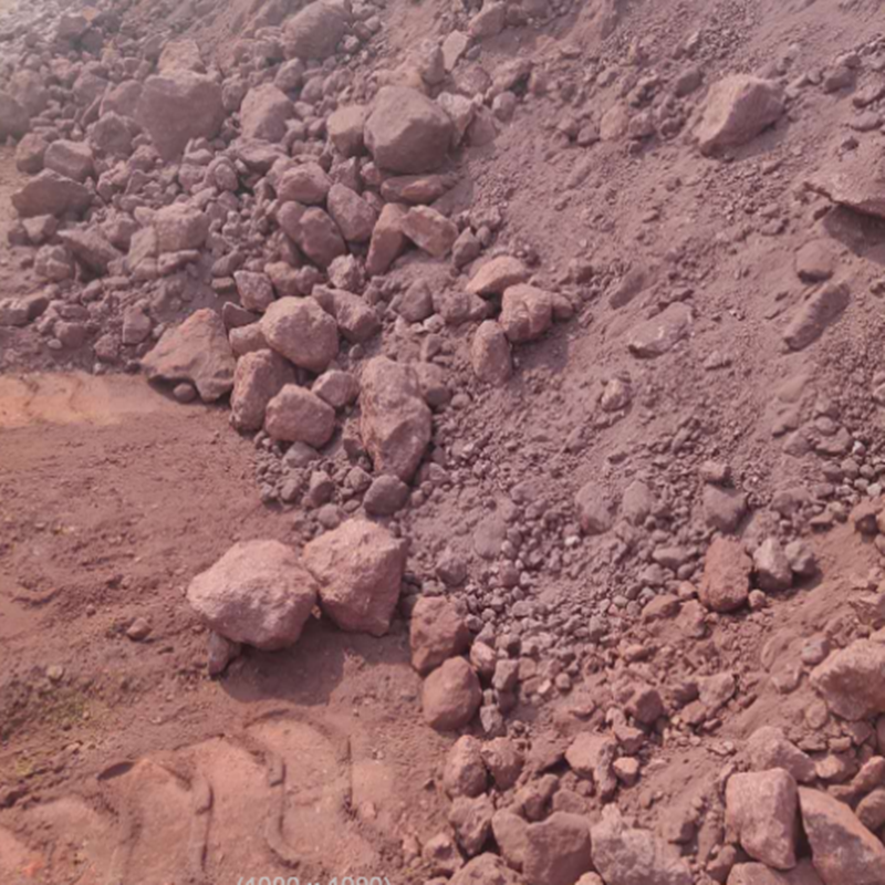 Iron ore 45%/ hematite iron fe2o3 low moisture is concentrate 60% ore/iron Ore Fines Lumps and Pellets 0-300mm Fines powder
