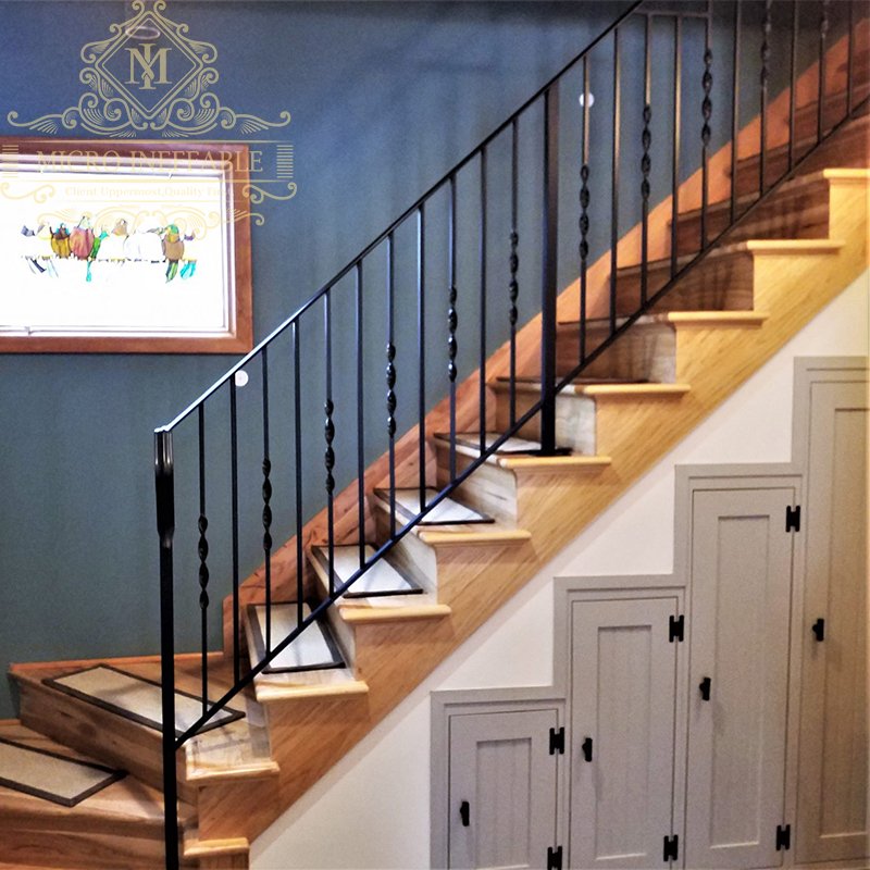 Hotel Luxury Splendid Style Double Staircase Anti-Corrosion Stainless Cast Iron Handrails Luxury Iron Stair Railing