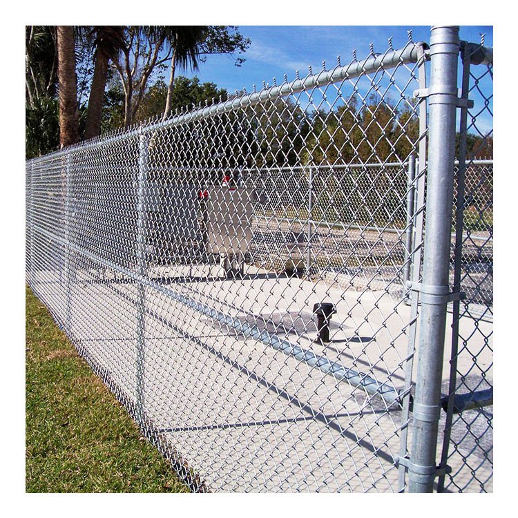 PVC coated 12 gauge electro galvanized diamond cyclone wire mesh fence wholesale heavy duty 6x12 chain link fence