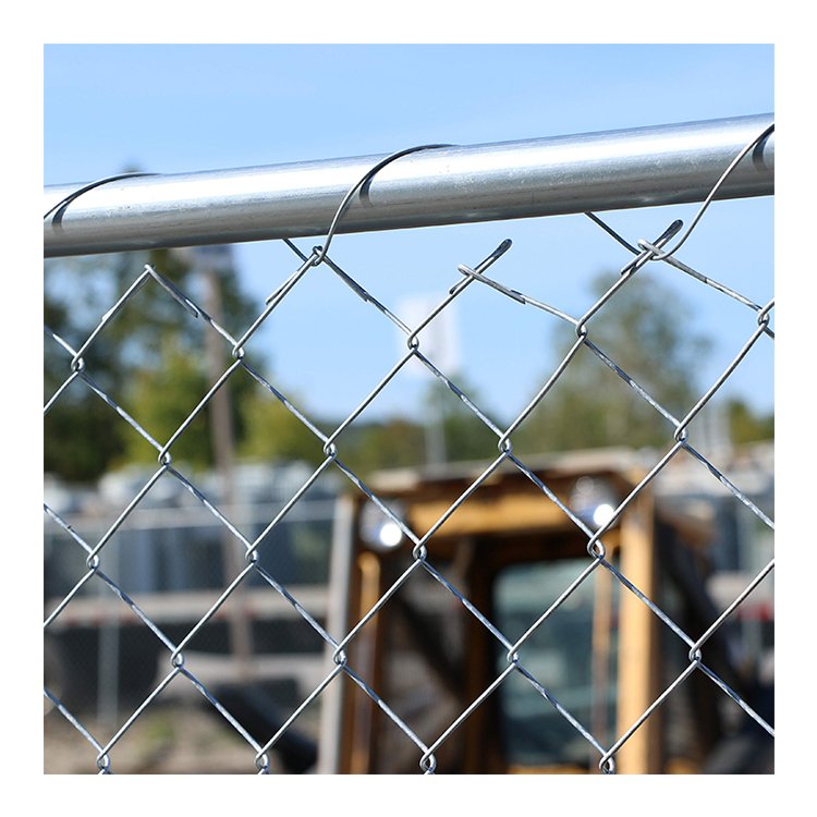 PVC coated 12 gauge electro galvanized diamond cyclone wire mesh fence wholesale heavy duty 6x12 chain link fence