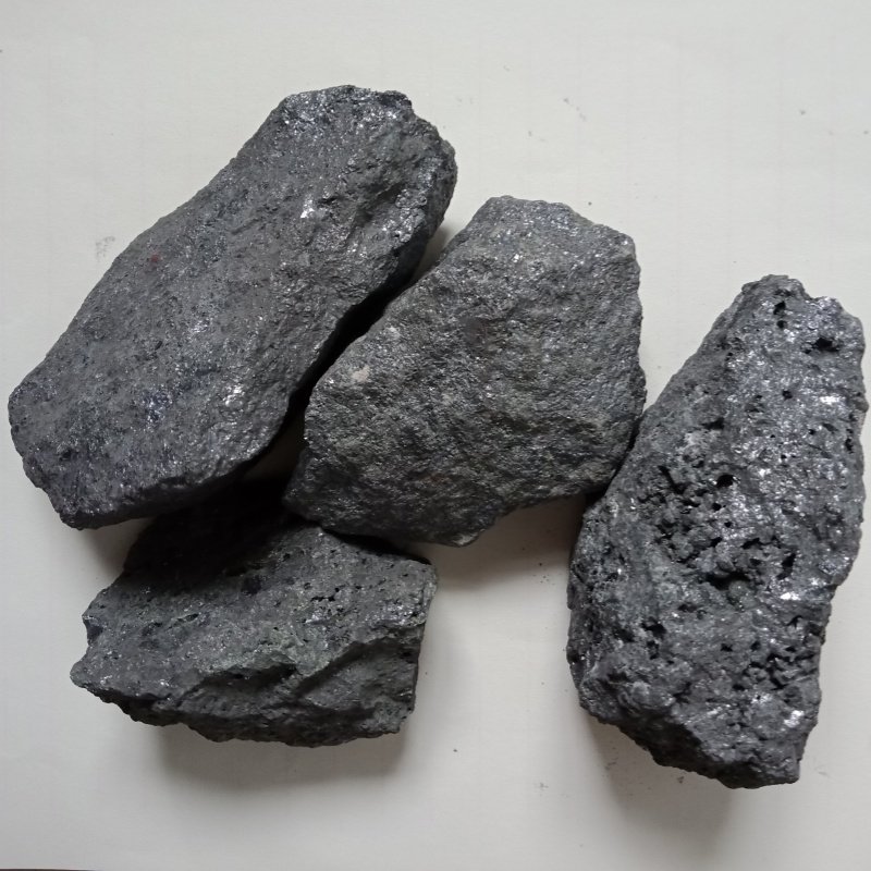 Silicon carbon alloy carbon 60% silicon 20% heating agent for steelmaking