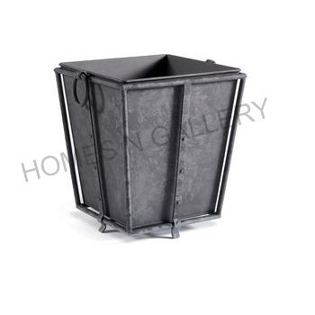 Top Selling Classical Design With High Quality Vintage Antique Powder Coated Finishing Large Square Shape Metal Iron Planters .
