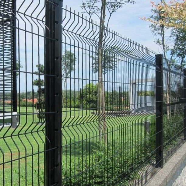 Factory Direct 3D Folding Welded Wire Mesh Curved Fence For Workshop