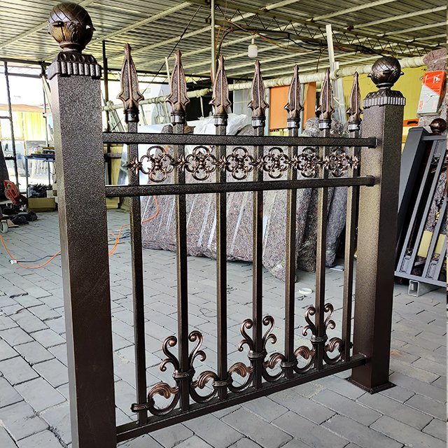 New Design Customized Size Panel Picket Ornamental Fence Aluminum Metal Modern Flooring Aluminium Alloy Villa Cheap Fence
