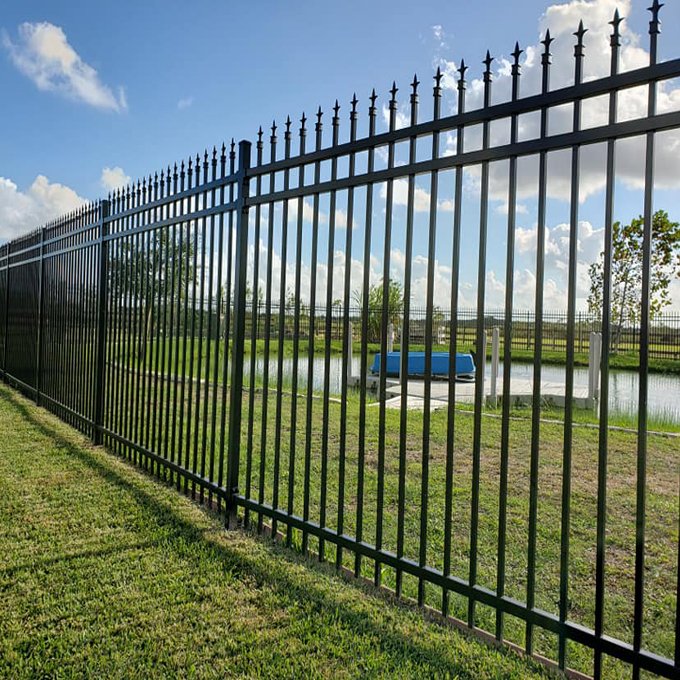 hot sale direct factory pre galvanized black powder coated wrought iron fence panels uk