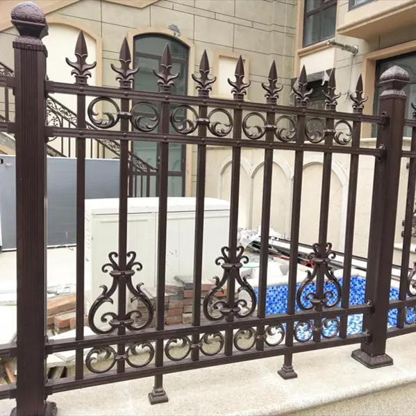 Custom Cheap Black Colour PVC Coated Strip Outdoor Zinc Steel Wrought Iron Palisade Fence