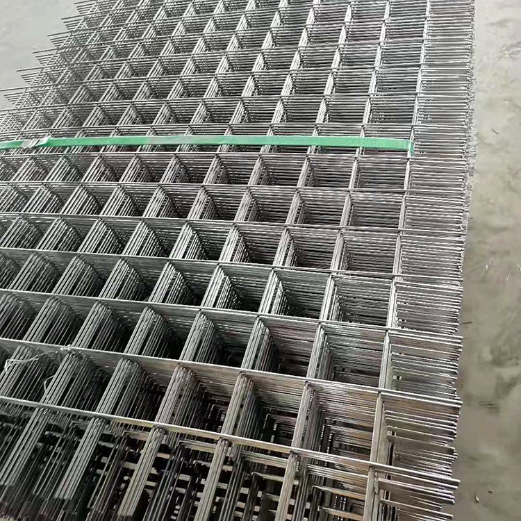 4ft 8ft PVC Coated Welded Mesh Wire Galvanized Welded Mesh Outdoor Fence Pet Cage Chicken Cage