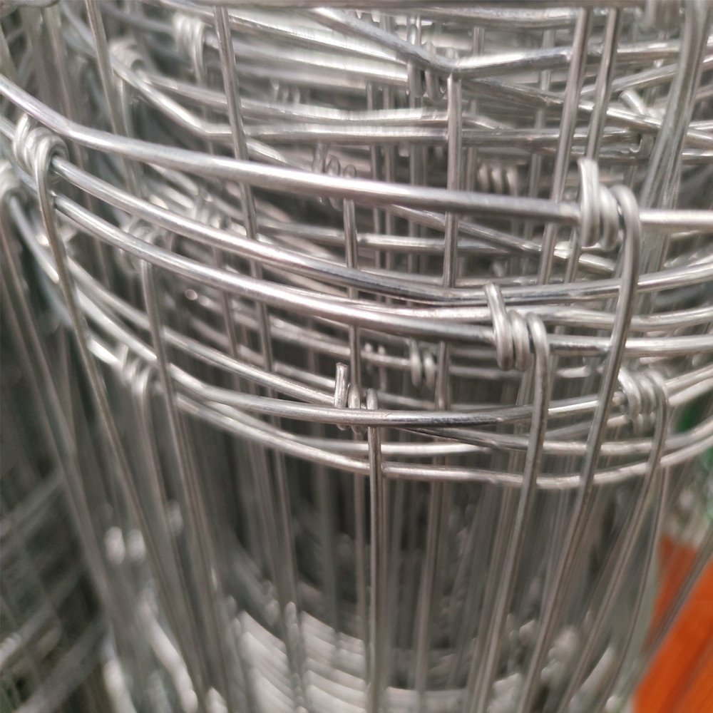 Hinged Joint Galvanized Wire Mesh Netting Deer Fencing mesh Roll Fixed Knot Cattle Sheep Forest Field Farm Rural Fence