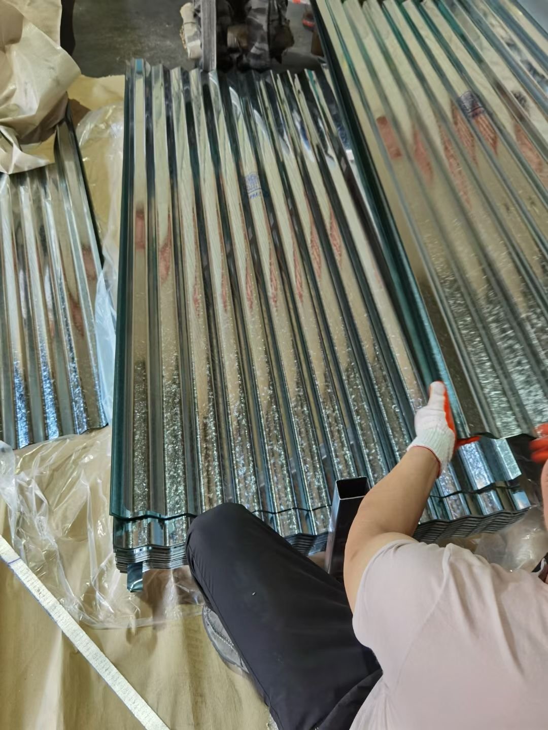 High-End Zinc Coated Roofing Sheets Roof Steel Corrugated Roofing Sheet