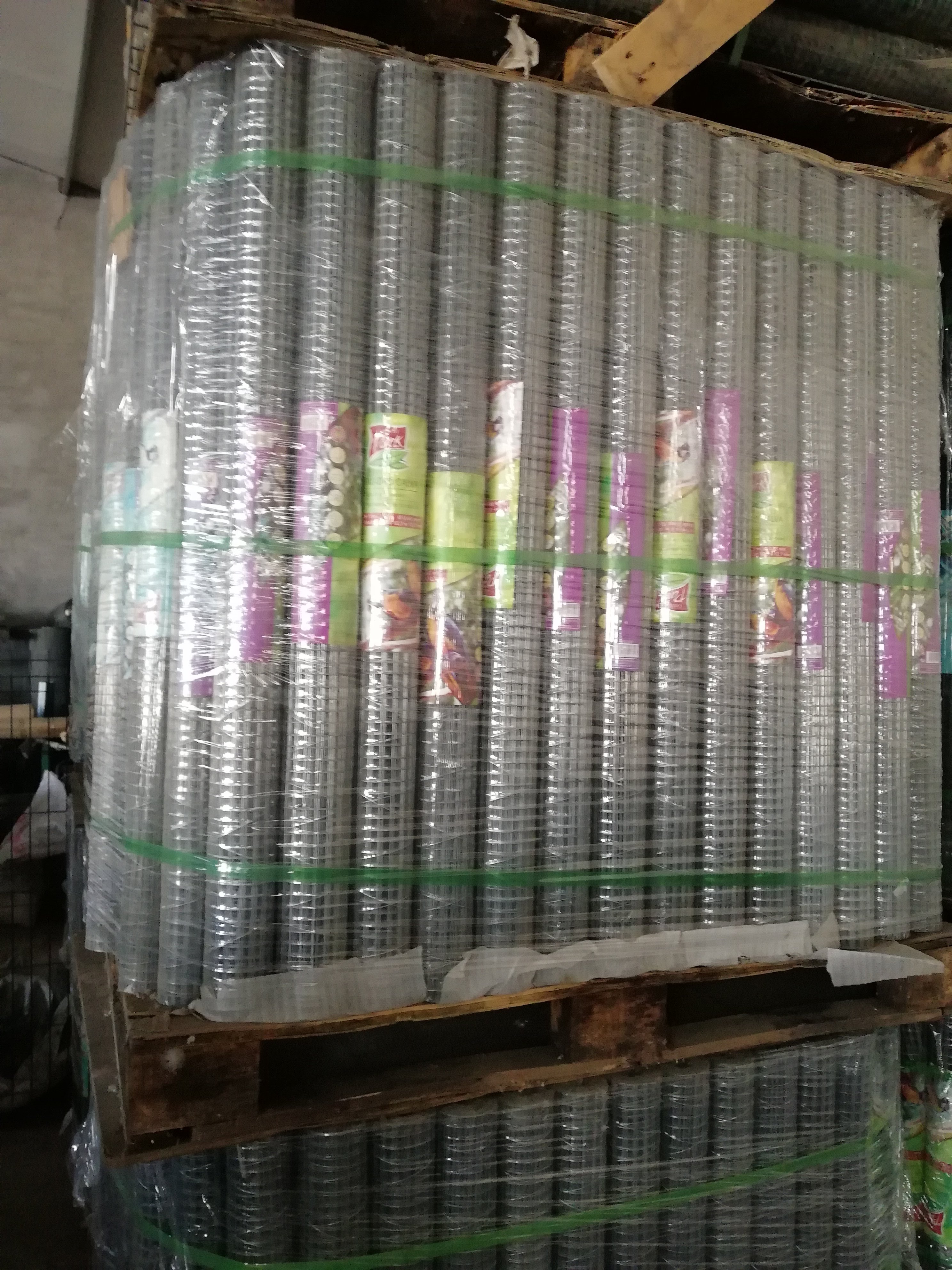 High quality hot dipped galvanized welded wire mesh