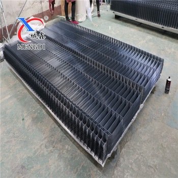 Direct Factory Good Price Powder Coated Galvanized Welded 3D Curved Fencing Panels Wire Mesh for Fence