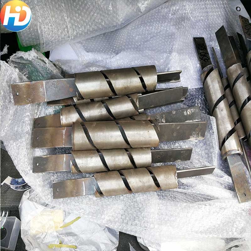 chain link fencing machine die