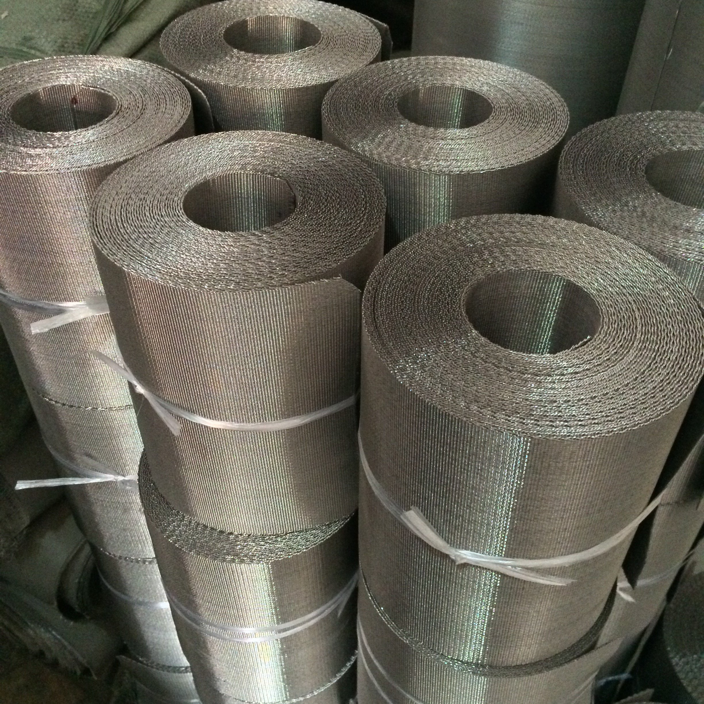 Stainless Steel Dutch Wire Cloth Reverse Crimped Wire Mesh Woven Technique Bending Punching Cutting Services Filter Applications