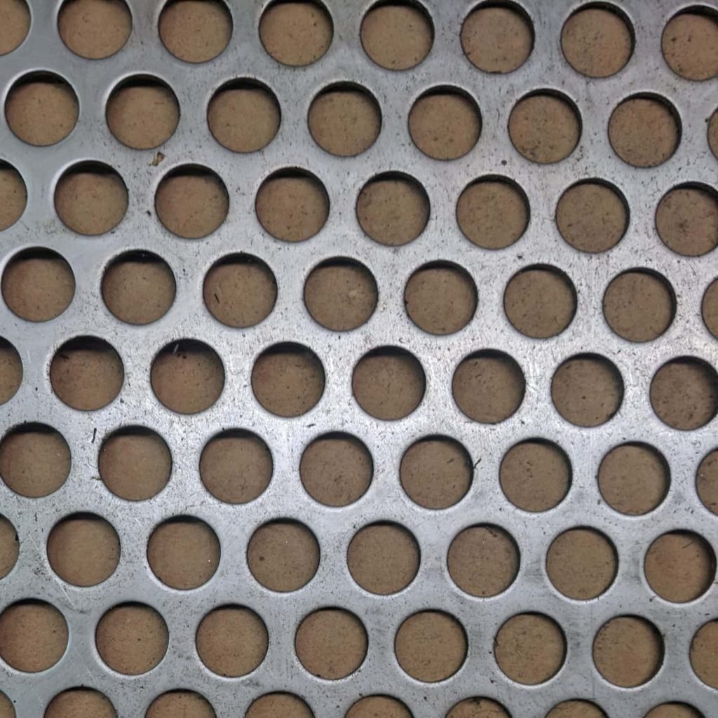 High Quality Stainless Steel Wire Mesh Plate SS 316/304 Perforated Sheet for Industrial & Decorative Use Galvanized Finish
