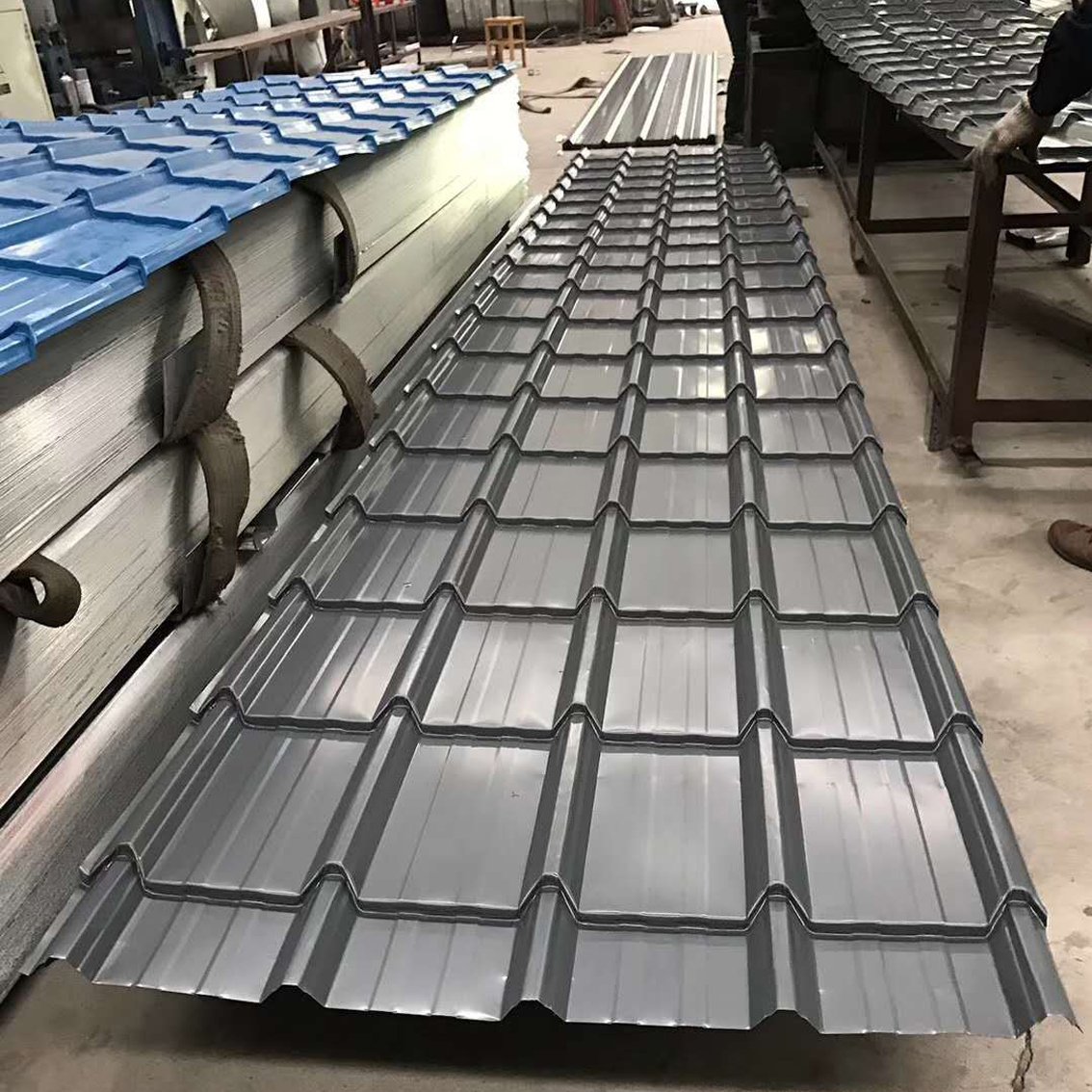 Corrugated Galvanized Steel Sheets Roofing Sheet Color Coated Corrugated Steel Plate