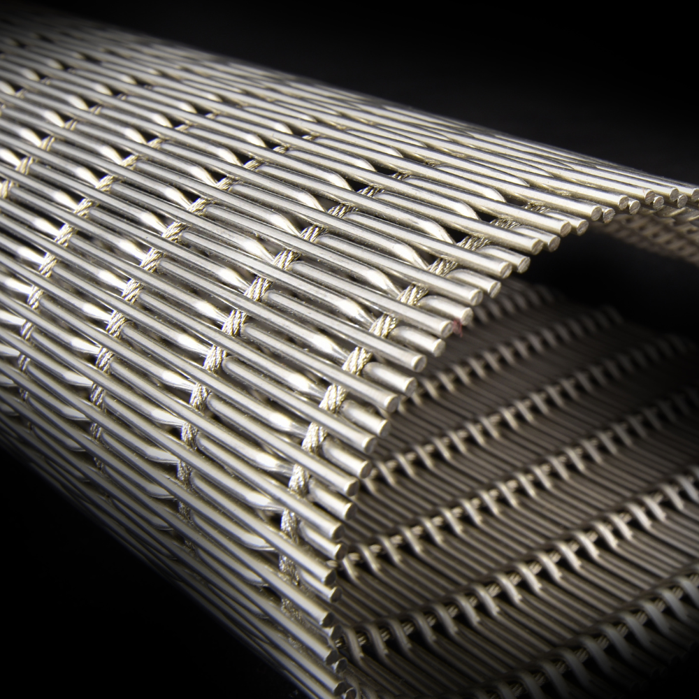 Stainless steel metal mesh for buildings shielding and thermal insulation with ropes and rods