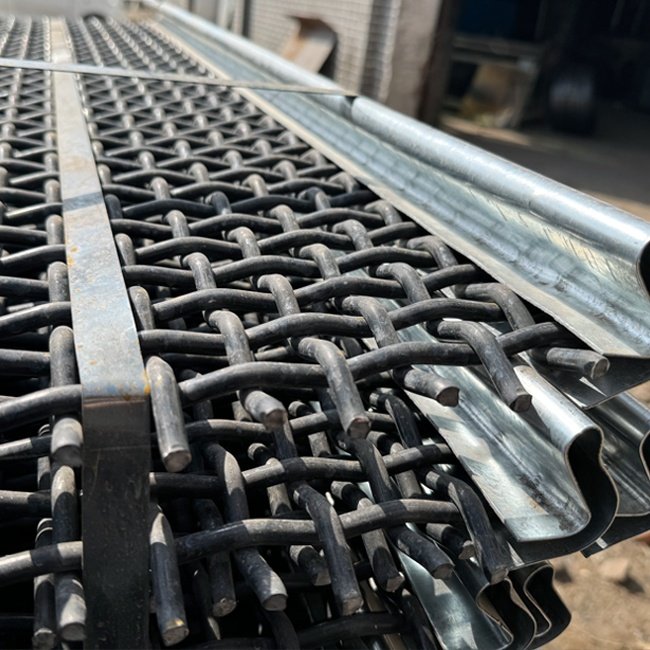 65mn carbon steel wire mesh for vibrating screen/65mn heavy duty steel crimped wire mesh screen for shale shaker