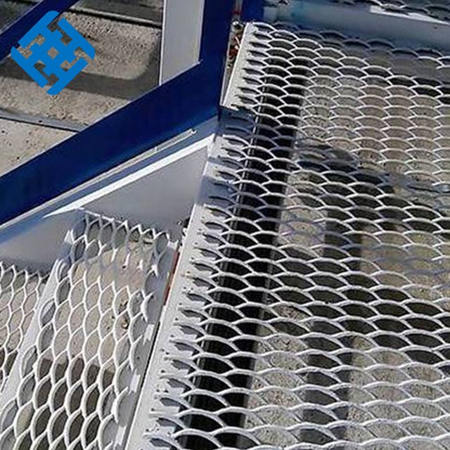 Wholesale Custom High Strength Aluminium Galvanized Stainless Steel Wire Mesh 1mm Expanded Metal Protective Mesh Perforated