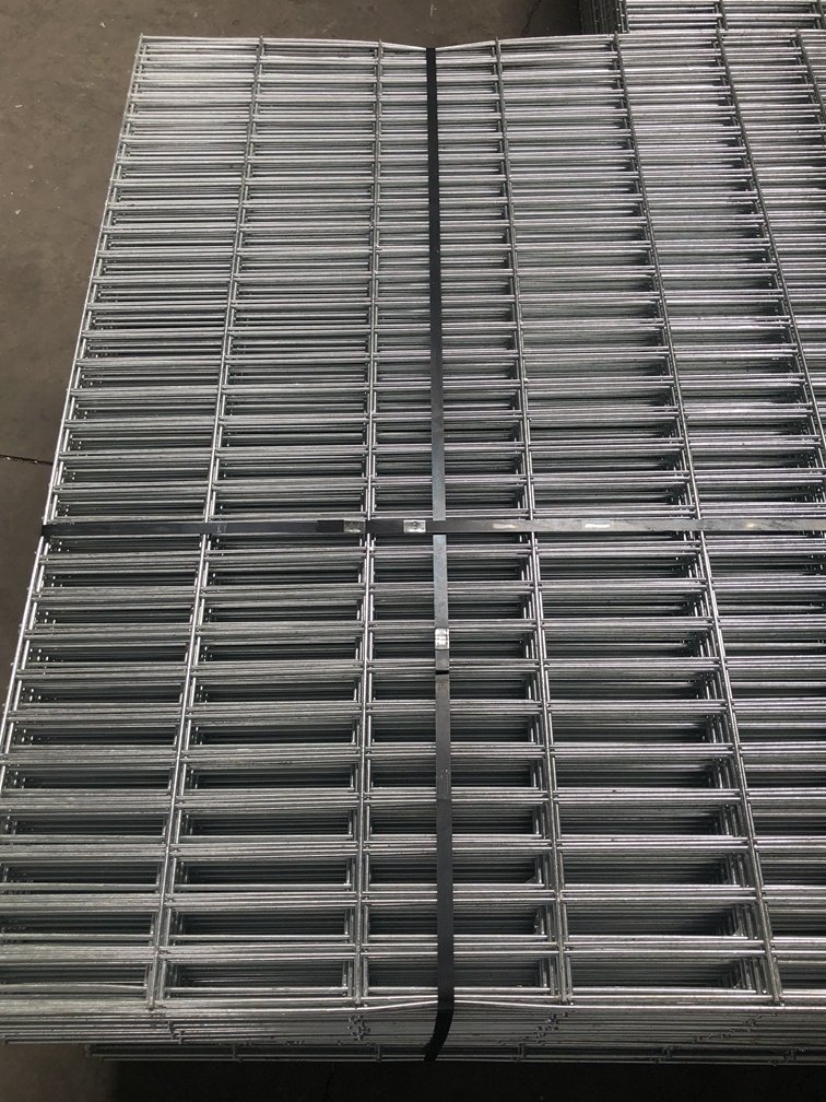 Welded Hardware Cloth Plain Weave 2-500 Mesh Hot Dip Galvanized Low Carbon Steel Woven Iron steel Wire Mesh