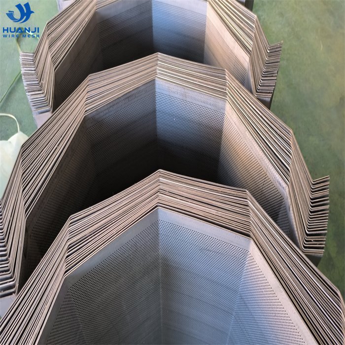 Galvanized /Stainless Steel /Carbon Steel Animal Feed Grinder Screen Hammer Mill Screen Perforated Sheets