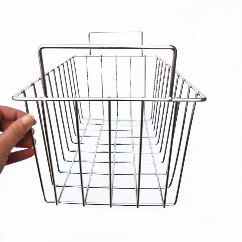 High Quality Wholesale 304 Stainless Steel Wire Mesh Basket With Handle For Goods Storage