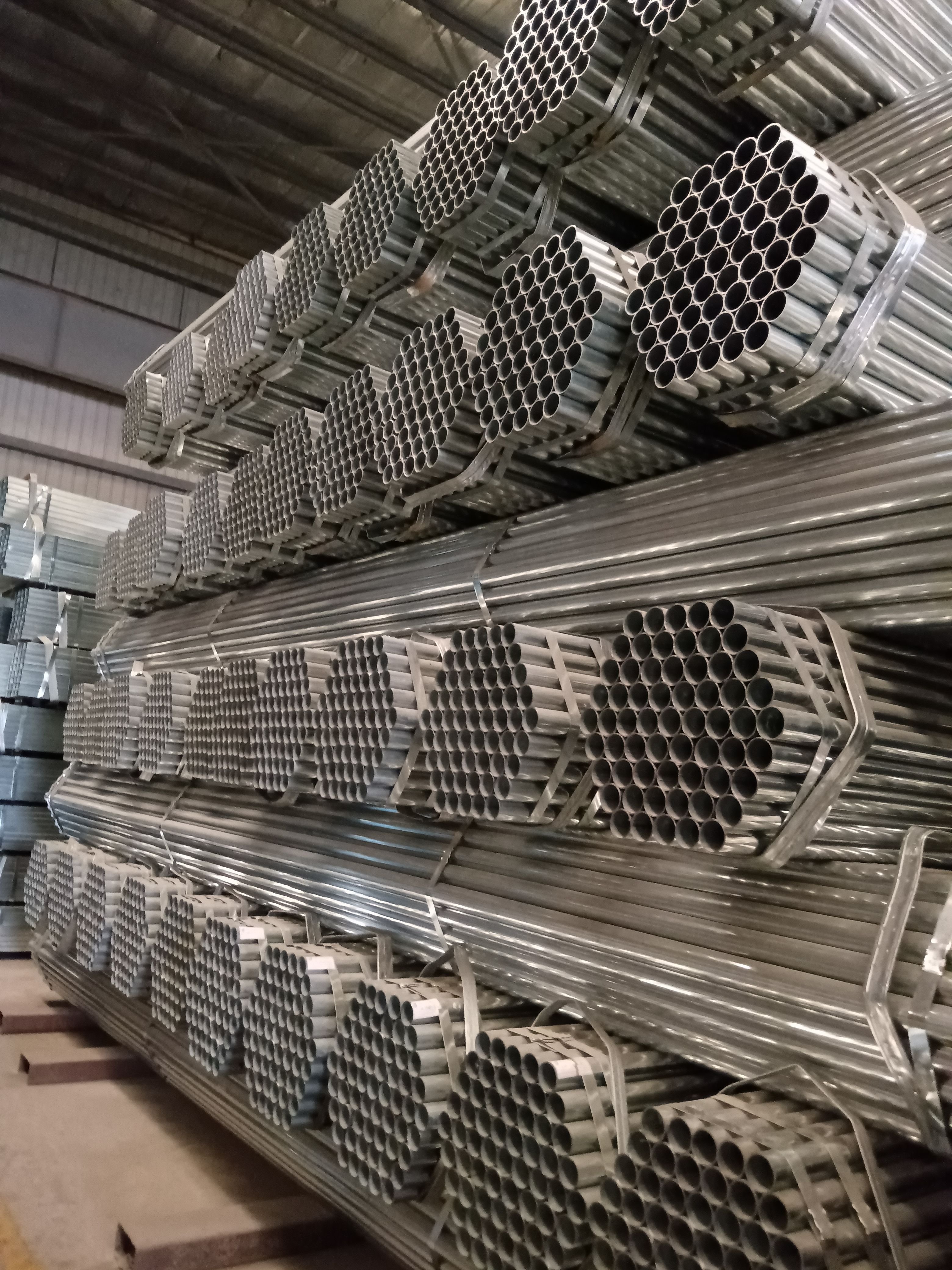 Galvanized Steel Pipe with Cutting Processing Service