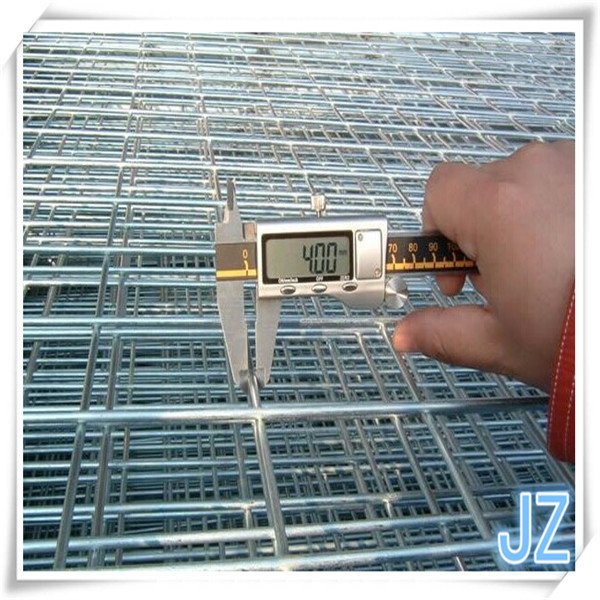 Galvanized Welded Wire Mesh China Factory Rabbit Cage Use Square Mesh Square Hole Electric Galvanized Concrete Reinforcing 1-30m