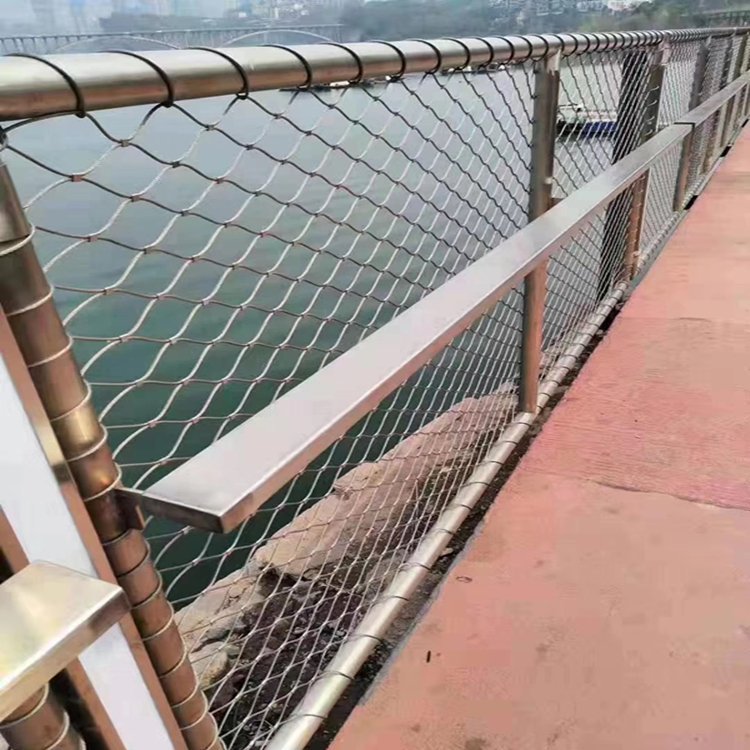 Light Weight High Strength 304 316 stainless steel wire rope mesh net for garden fence
