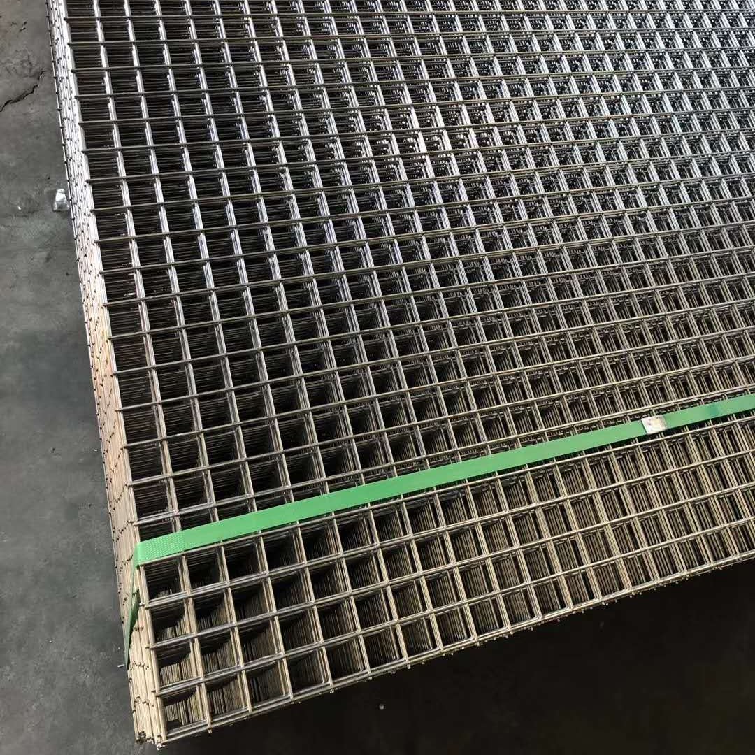 6 Gauge welded wire mesh panel for fence 1*2M welded wire mesh panels