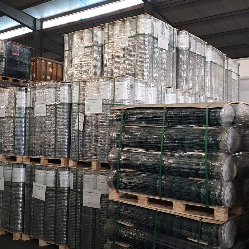 Super Quality 4mm Square Chicken Wire Galvanized Mesh Fencing Poultry Farming