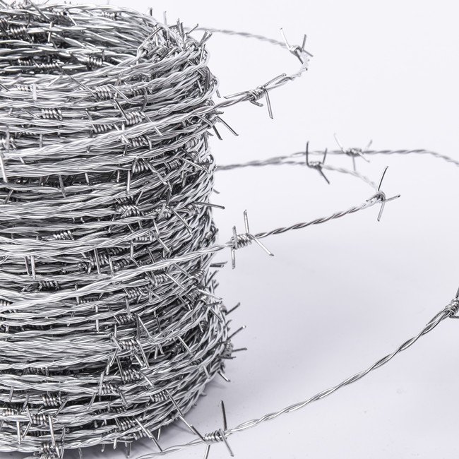 Wholesale hot galvanized Iron Razor barbed wire Fence Price Factory