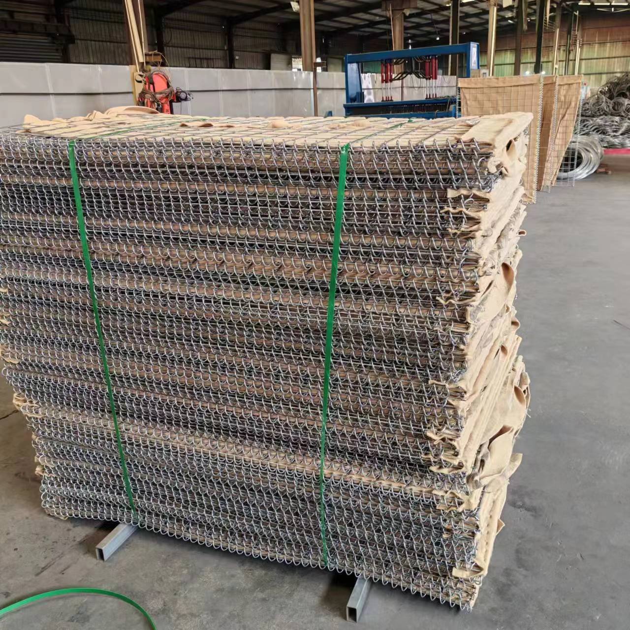 Galvanized Steel Wire Mesh Emergency Bunker Blast Wall Perimeter Defense and Flood Control Gabion Defensive Barrier