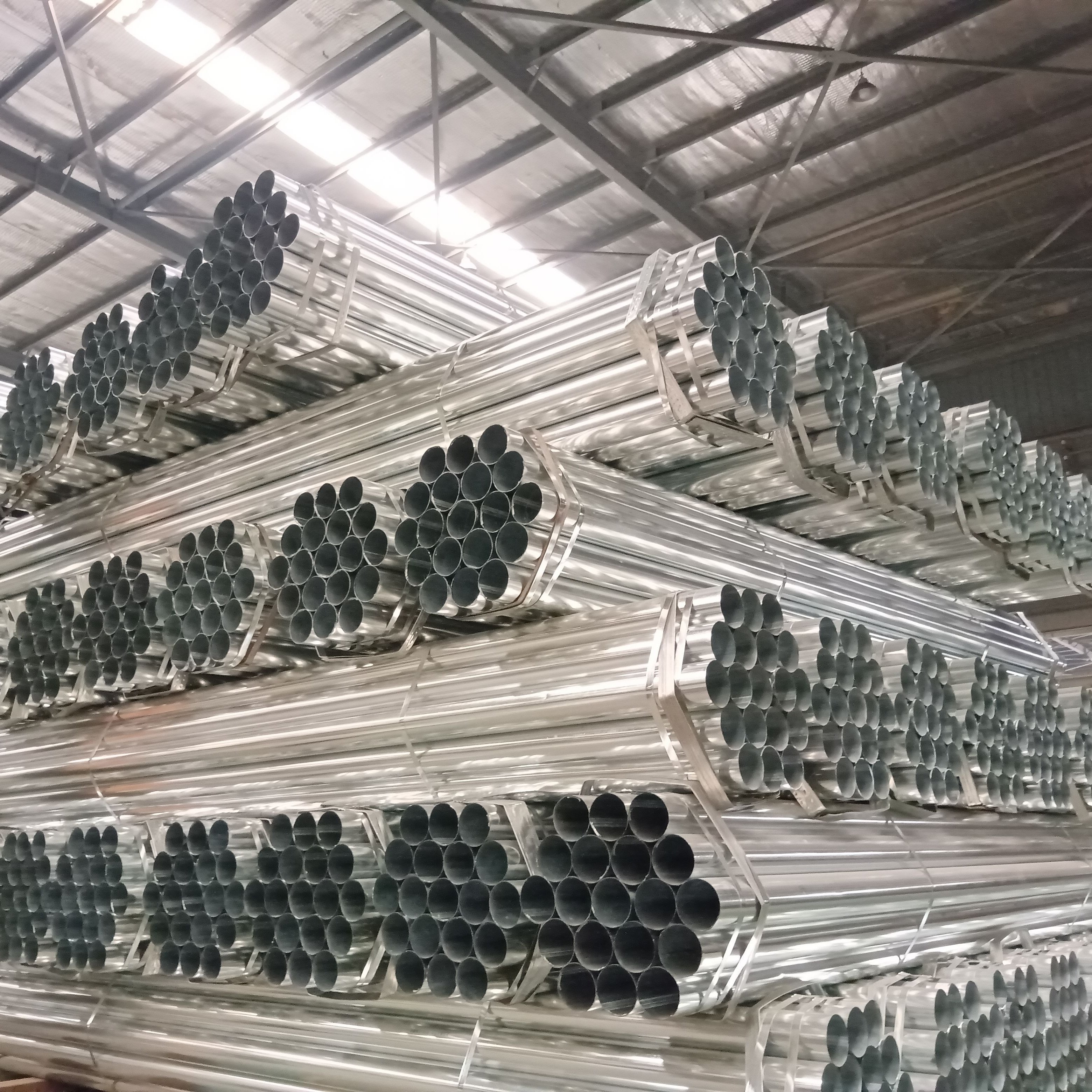 Hot Dipped Galvanized Steel Pipe ASTM A106 6 Meter Galvanized Steel Pipe A53 Galvanized Steel Tube