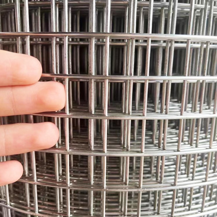 Hot Dipped Welded Iron Wire Mesh PVC Coated Steel Wire Mesh Panels and Rolls