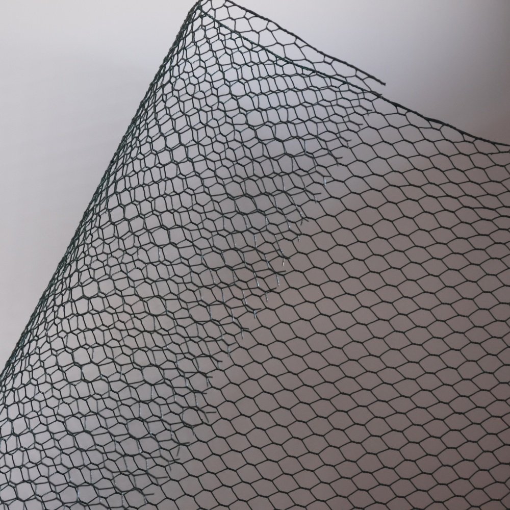Hot selling chicken fencing wire netting 3/4 inches animal rabbit Chicken Netting Farm hexagonal galvanized steel wire mesh