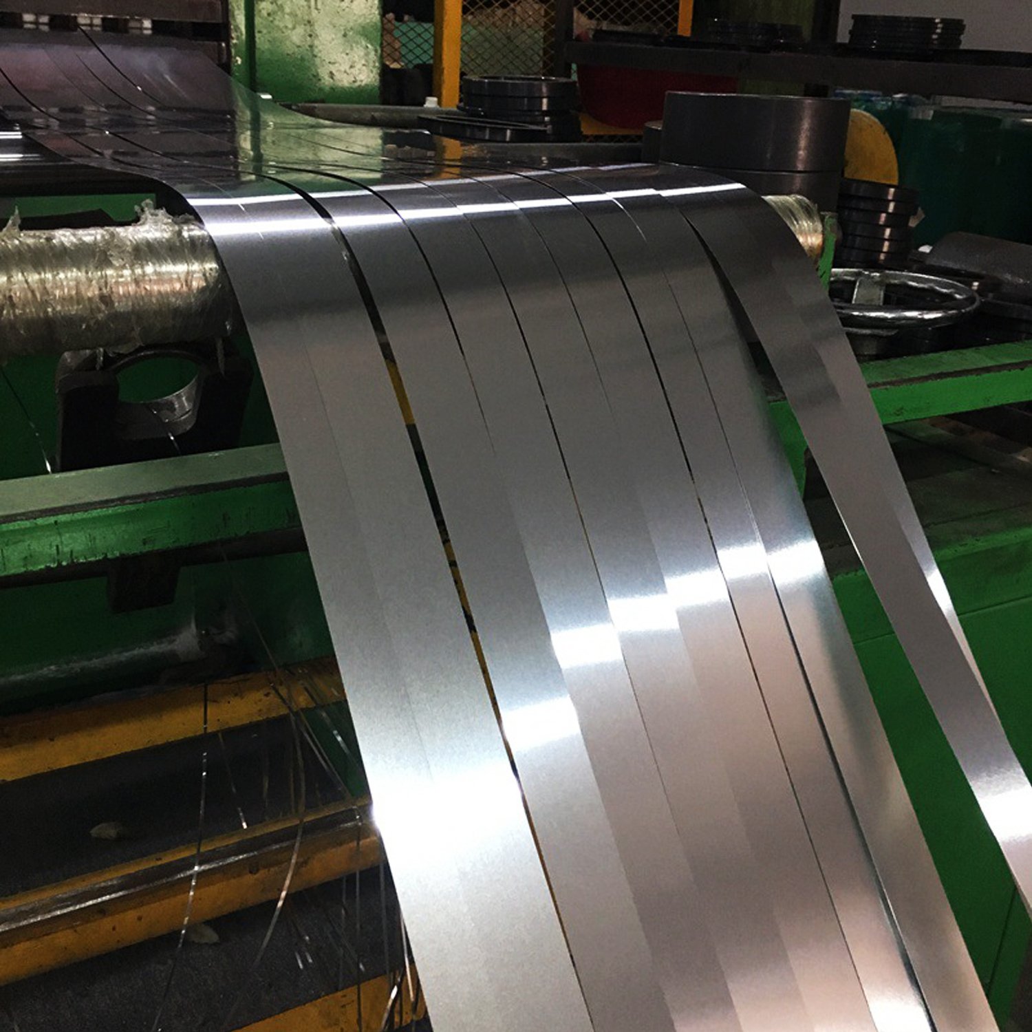 Wholesale Price Dx51d Z275 Z60 Gi Strips Iron Sheet Metal Roll Prepainted Hot Dipped Galvanized Steel Coils/Strip