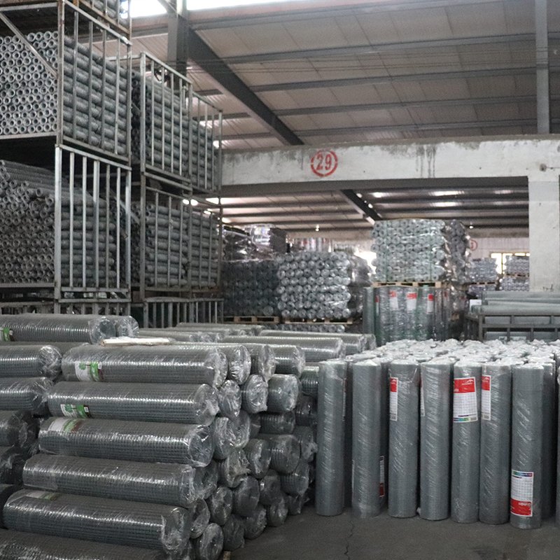 High Quality Hot Dipped Galvanized Roll Welded Wire Mesh