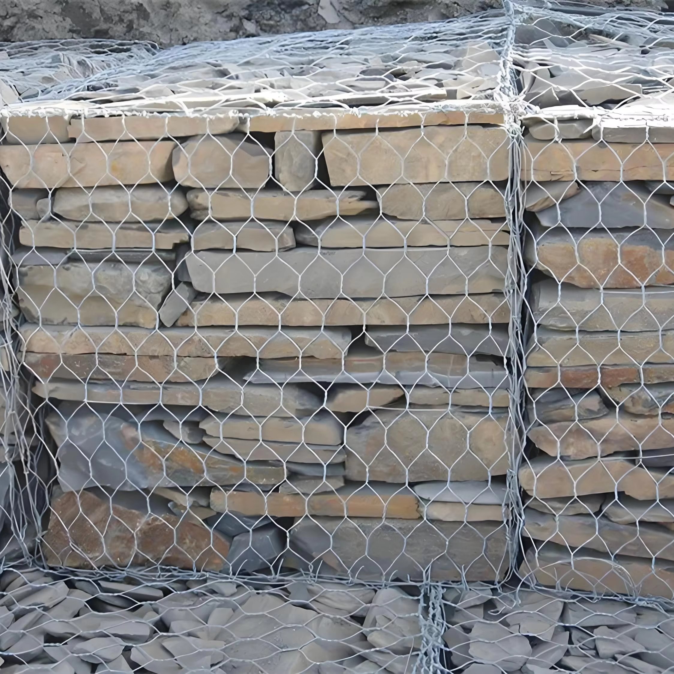 Wholesale Hot dip galvanized hexagonal gabion basket stone cage 80x100mm hole woven gabion box wire mesh netting